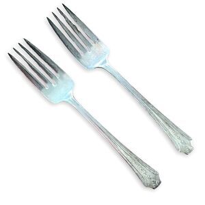 Regal Pure Silverplate Tulip 2 Cake Salad Forks